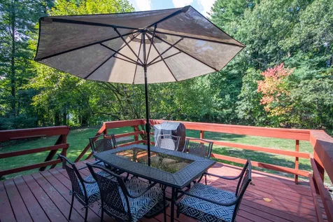 3 Verdi Lane Londonderry NH 03053