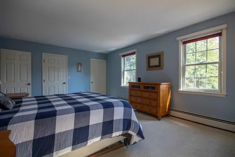 3 Verdi Lane Londonderry NH 03053