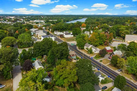 7 Gillis Street Hudson NH 03051
