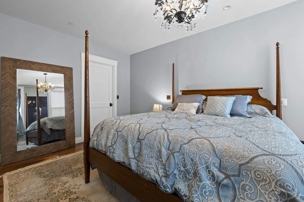 233 Vaughan Street Portsmouth NH 03801