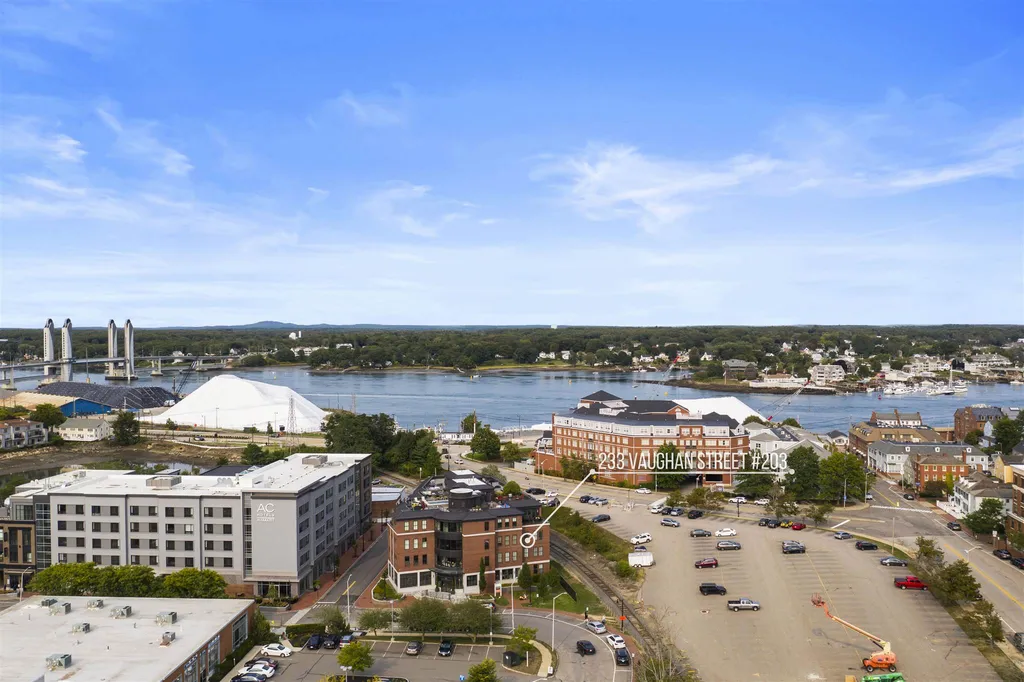 233 Vaughan Street Portsmouth NH 03801