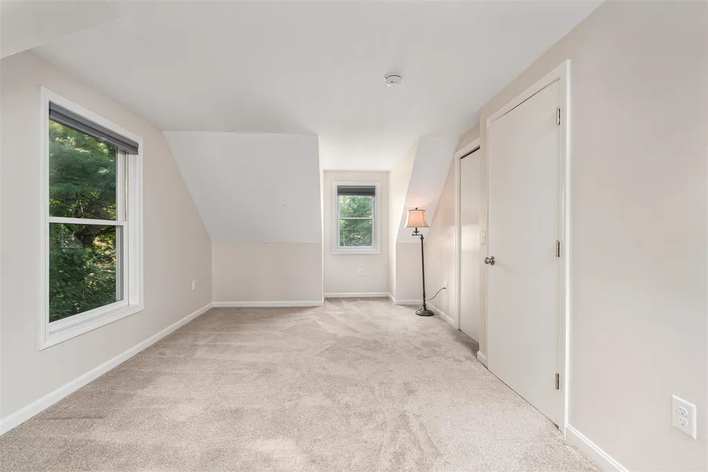 17 Perkins Road Belmont NH 03220