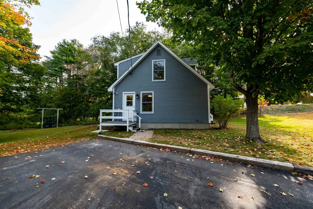 17 Perkins Road Belmont NH 03220