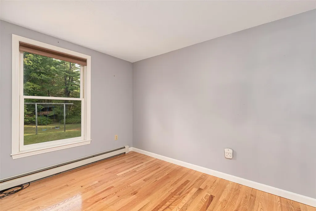17 Perkins Road Belmont NH 03220