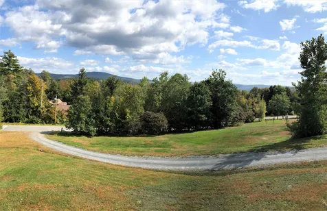 14 Bonnie Lane Claremont NH 03743