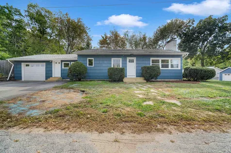26 Hale Avenue Hooksett NH 03106