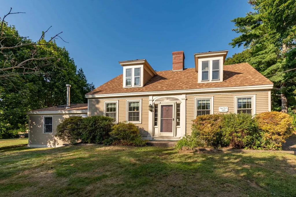 236 Old Road Eliot ME 03903
