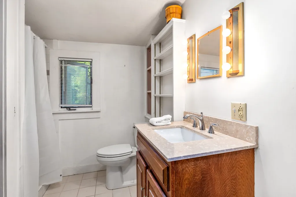 236 Old Road Eliot ME 03903
