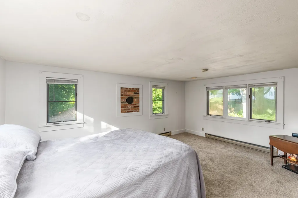 236 Old Road Eliot ME 03903