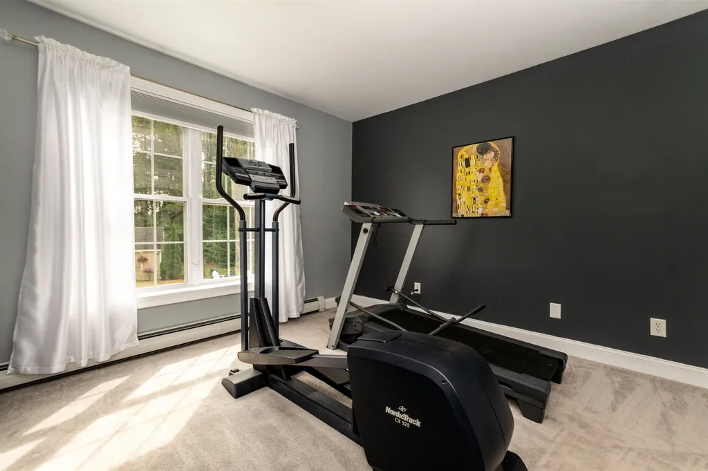 22 Grandview Drive Dover NH 03820