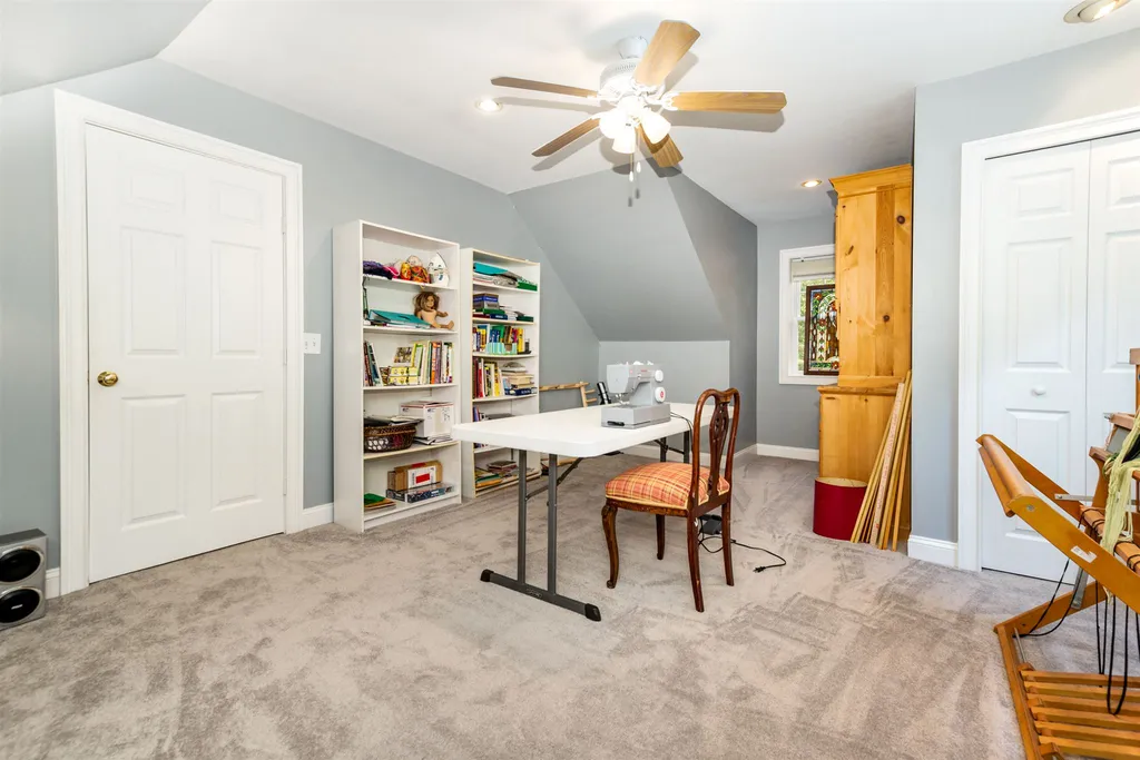 22 Grandview Drive Dover NH 03820