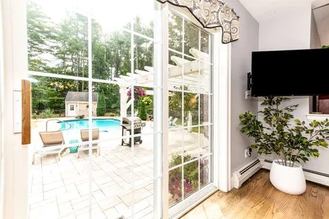 22 Grandview Drive Dover NH 03820