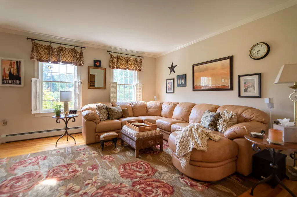 15 North Shore Road Hampton NH 03842