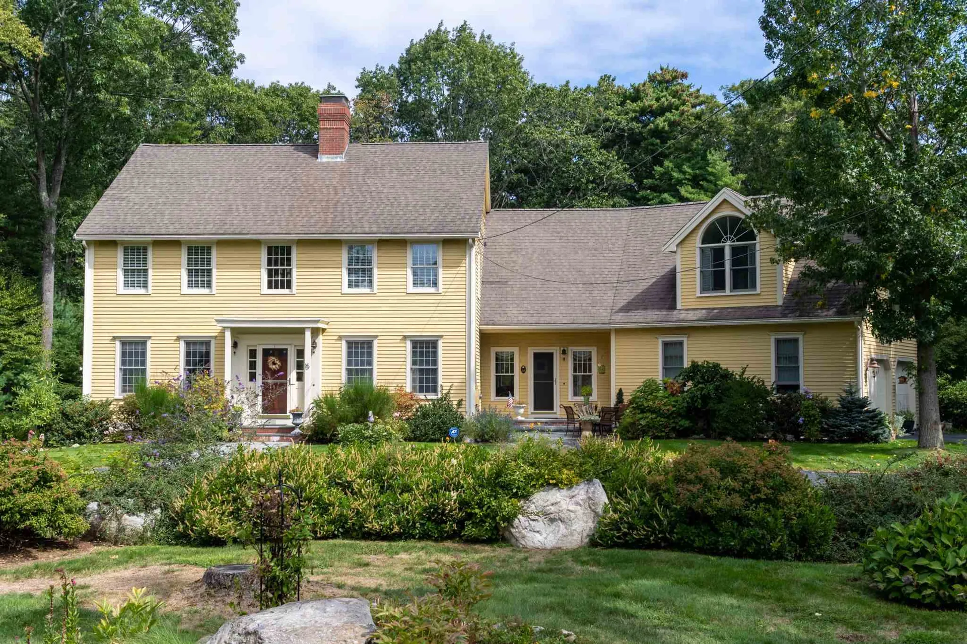 15 North Shore Road Hampton NH 03842