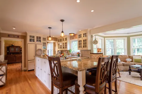 15 North Shore Road Hampton NH 03842