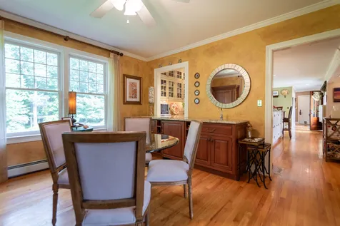 15 North Shore Road Hampton NH 03842
