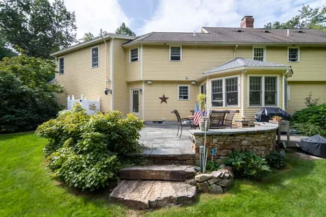 15 North Shore Road Hampton NH 03842