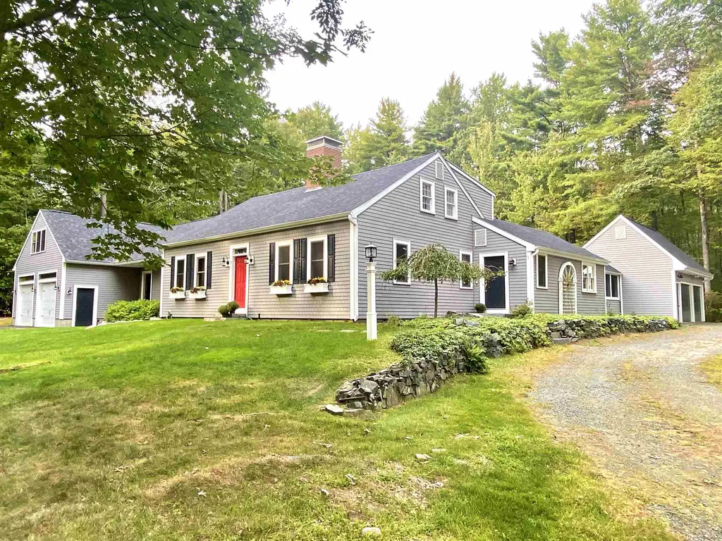 103 Blueberry Hill Lane Gilford NH 03249