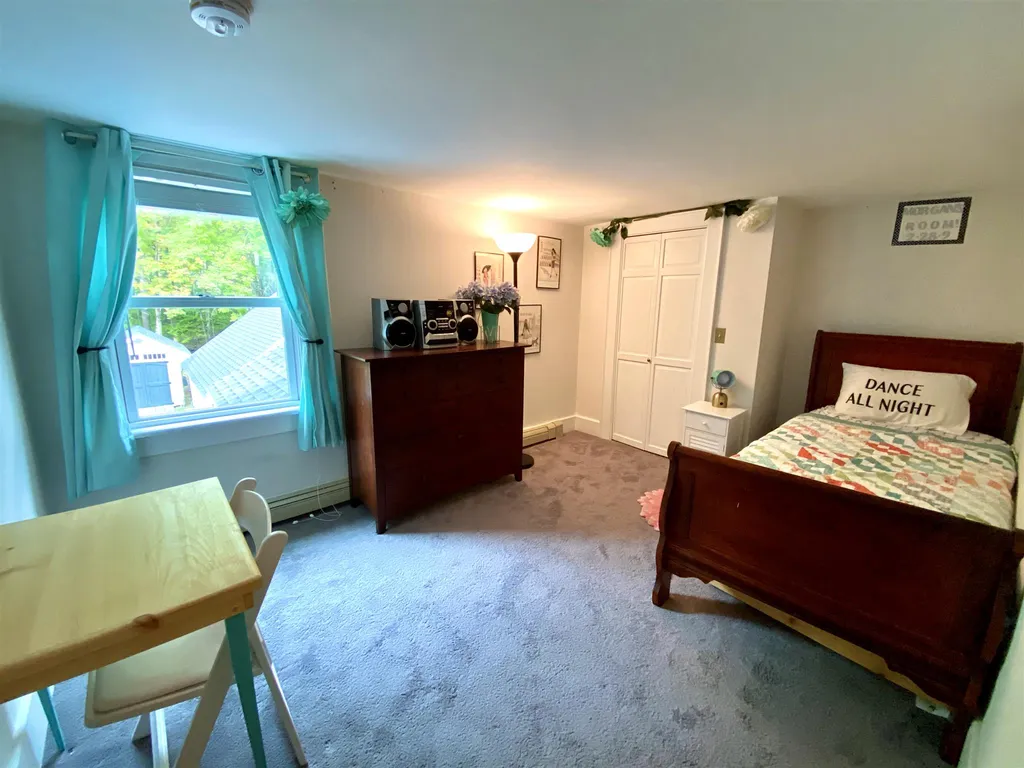 103 Blueberry Hill Lane Gilford NH 03249