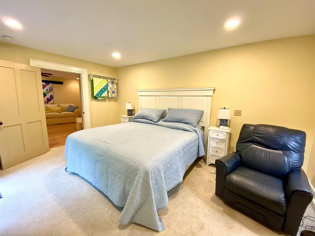 103 Blueberry Hill Lane Gilford NH 03249