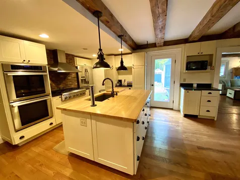 103 Blueberry Hill Lane Gilford NH 03249