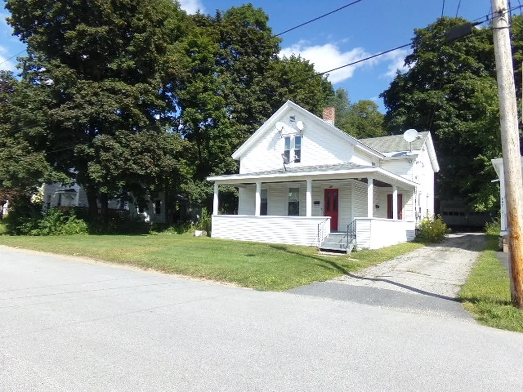 209 Grove Street Bennington VT 05201