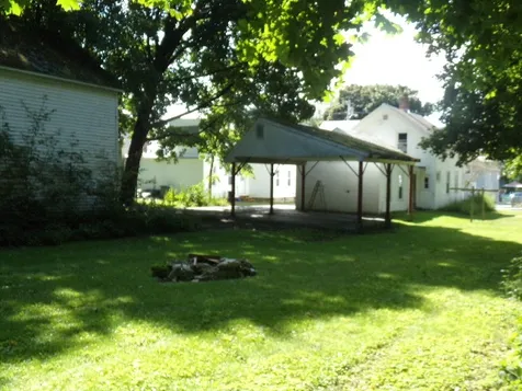 209 Grove Street Bennington VT 05201