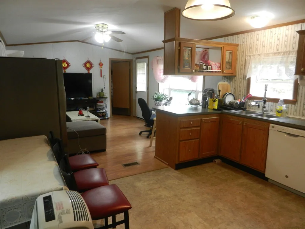16 Pine Knoll Lane Lee NH 03861