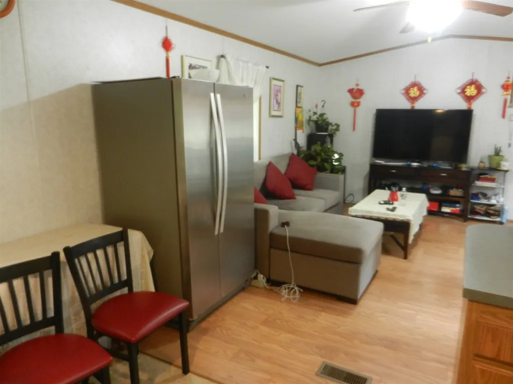 16 Pine Knoll Lane Lee NH 03861