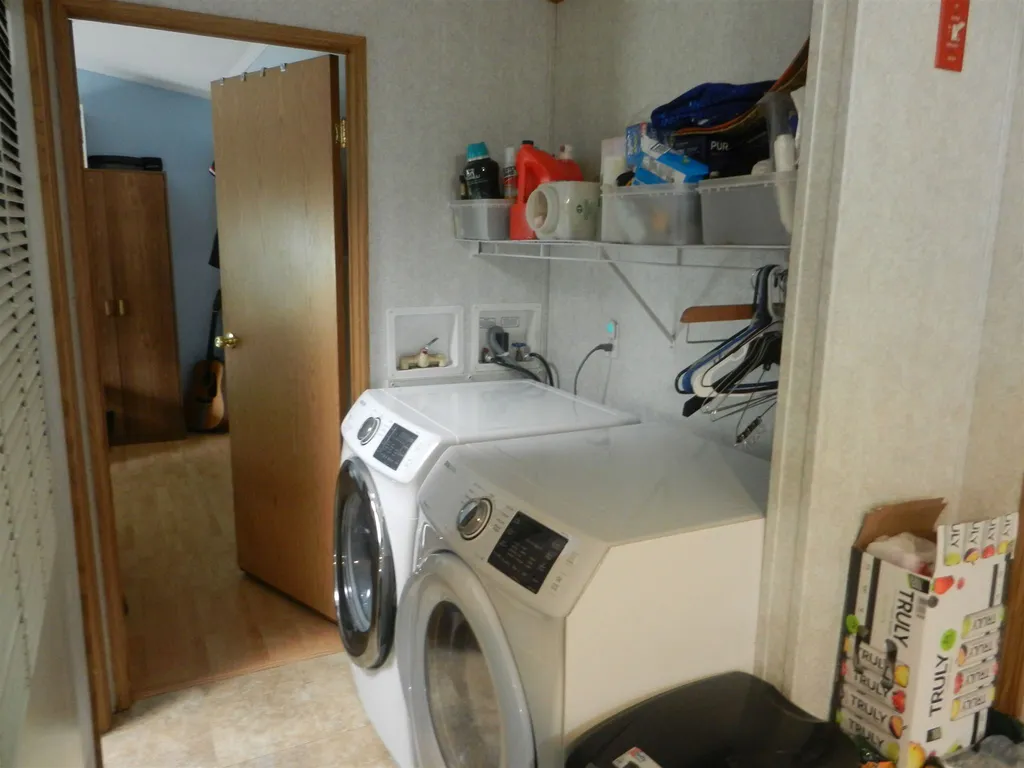 16 Pine Knoll Lane Lee NH 03861