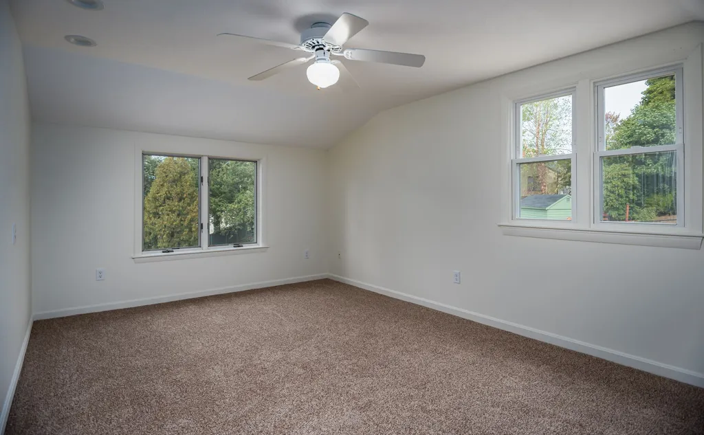 4 Salem Avenue Dover NH 03820