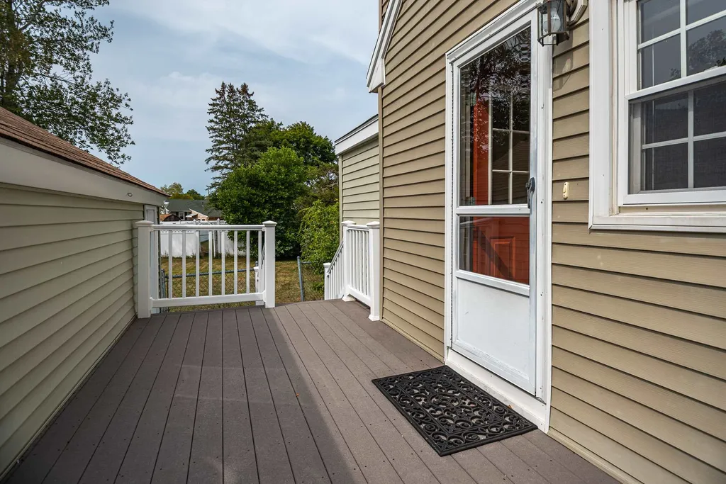 4 Salem Avenue Dover NH 03820