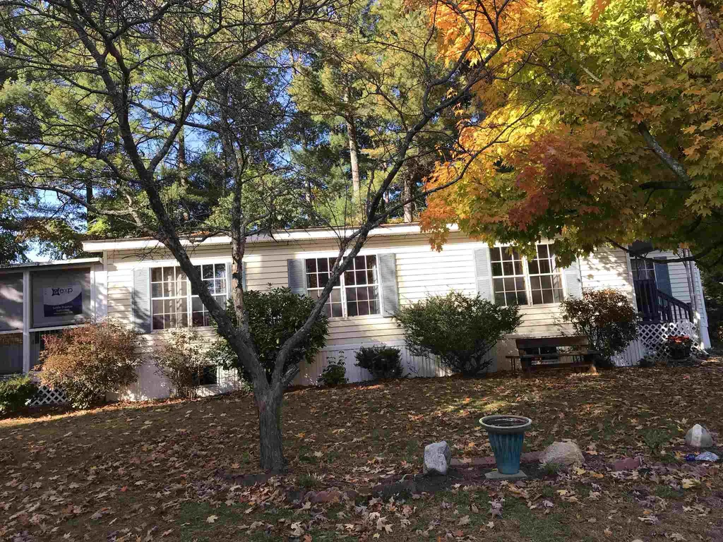 4 Ann Street Hollis NH 03049