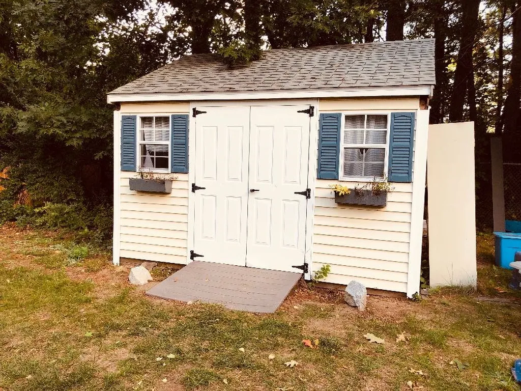 4 Ann Street Hollis NH 03049