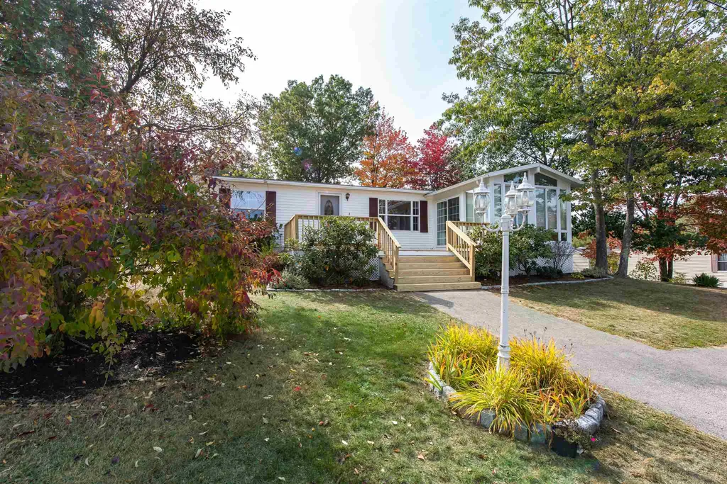 4 Clearview Drive Rochester NH 03867