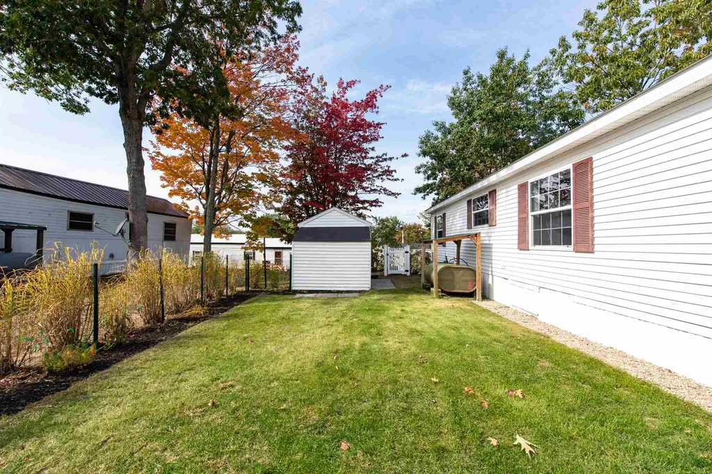 4 Clearview Drive Rochester NH 03867