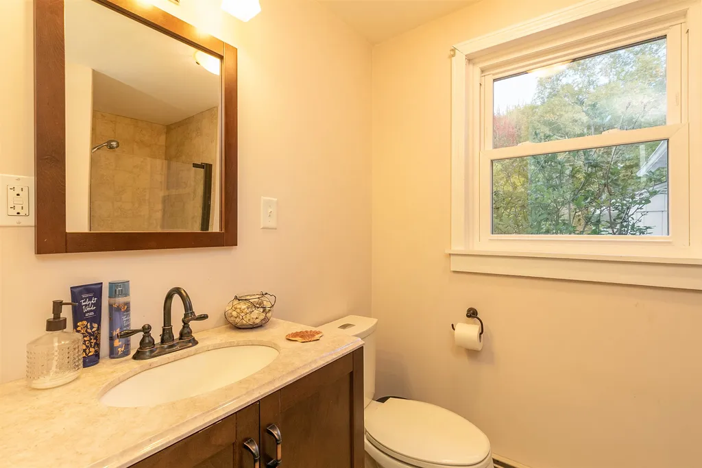 202 New Colony Road Orange NH 03741