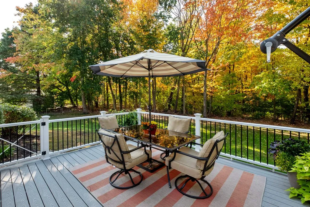 11 Wentworth Avenue Rochester NH 03867