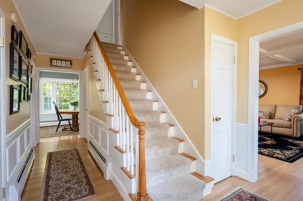 11 Wentworth Avenue Rochester NH 03867