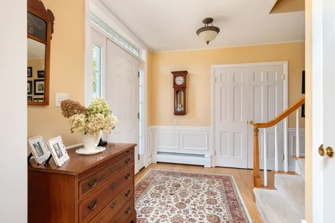 11 Wentworth Avenue Rochester NH 03867