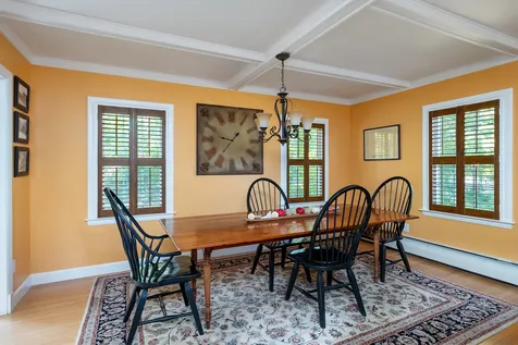 11 Wentworth Avenue Rochester NH 03867