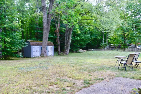 33 Spruce Road Danville NH 03819