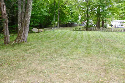 33 Spruce Road Danville NH 03819