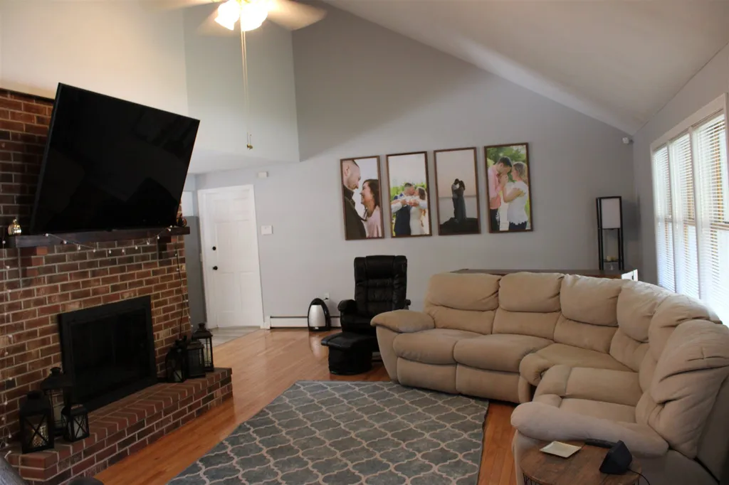 264 Hillcrest Drive Laconia NH 03246