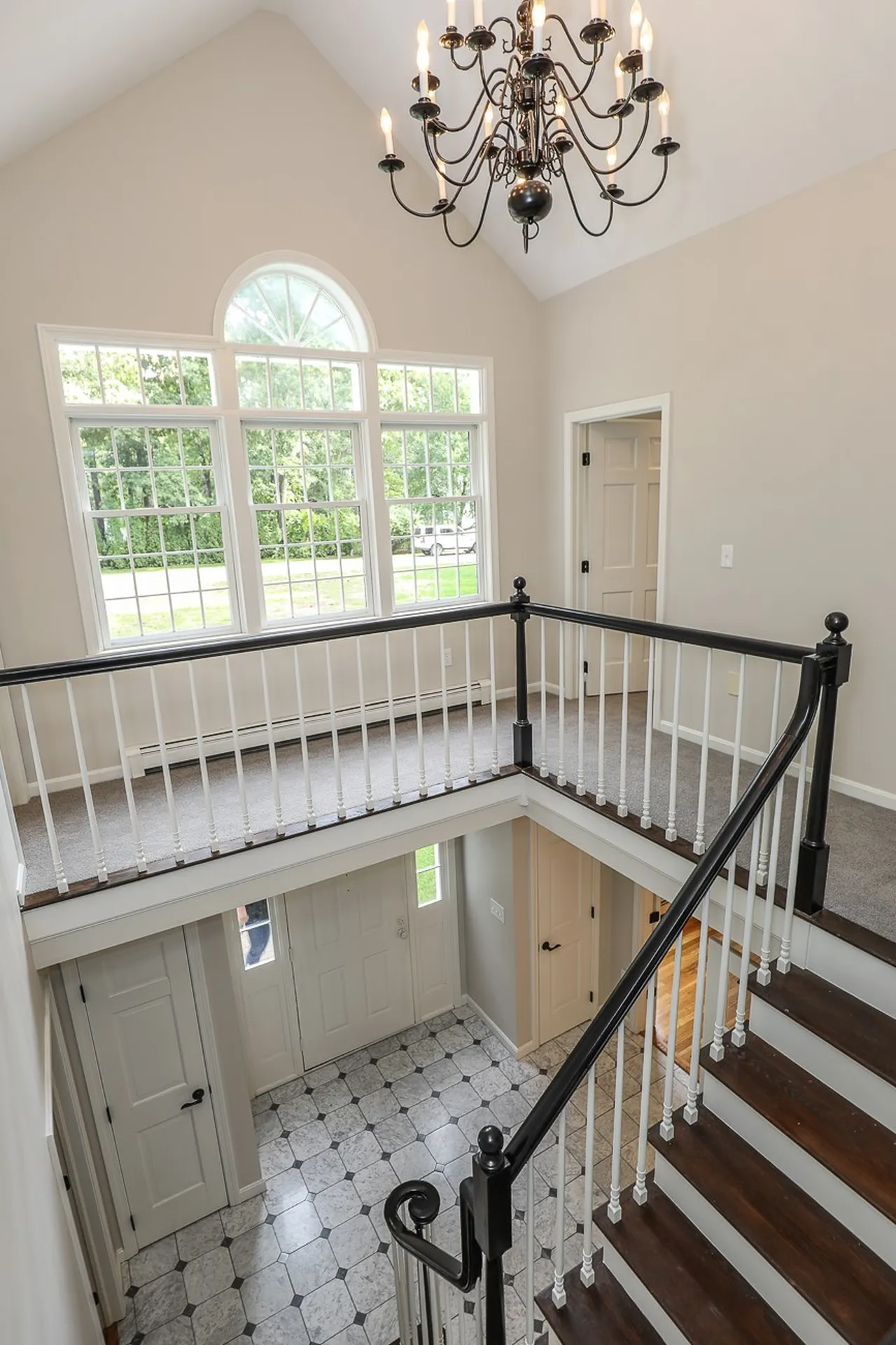 7 Fiddlers Ridge Road Londonderry NH 03053