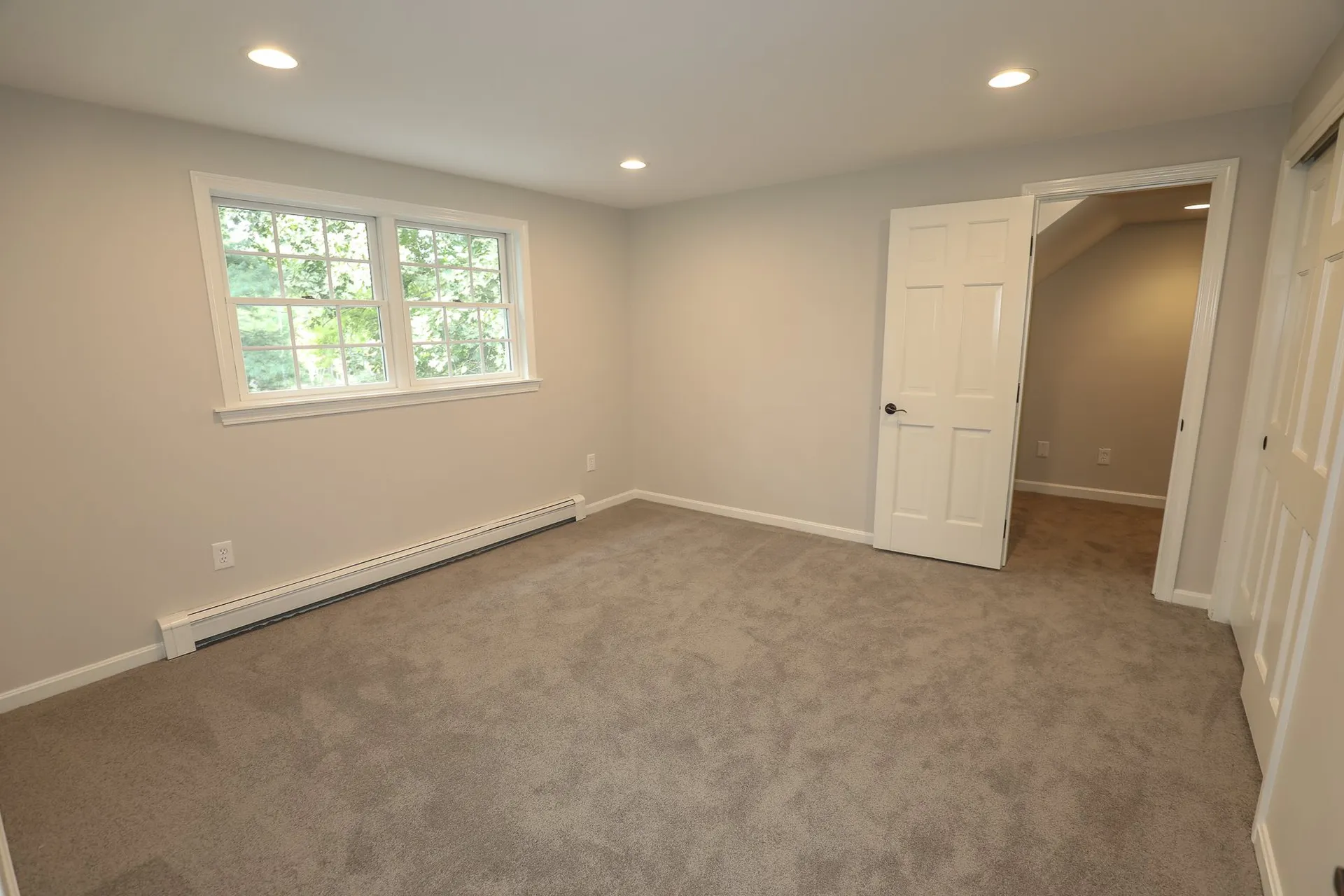 7 Fiddlers Ridge Road Londonderry NH 03053
