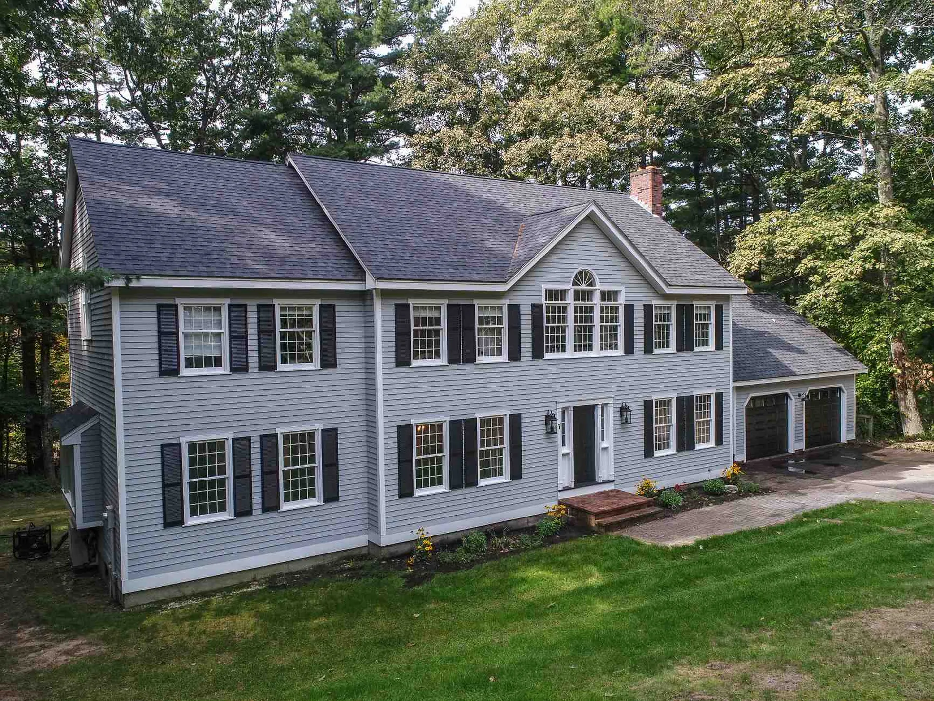 7 Fiddlers Ridge Road Londonderry NH 03053