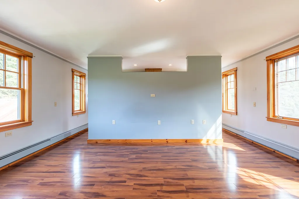 5274 West Woodstock Road Woodstock VT 05091