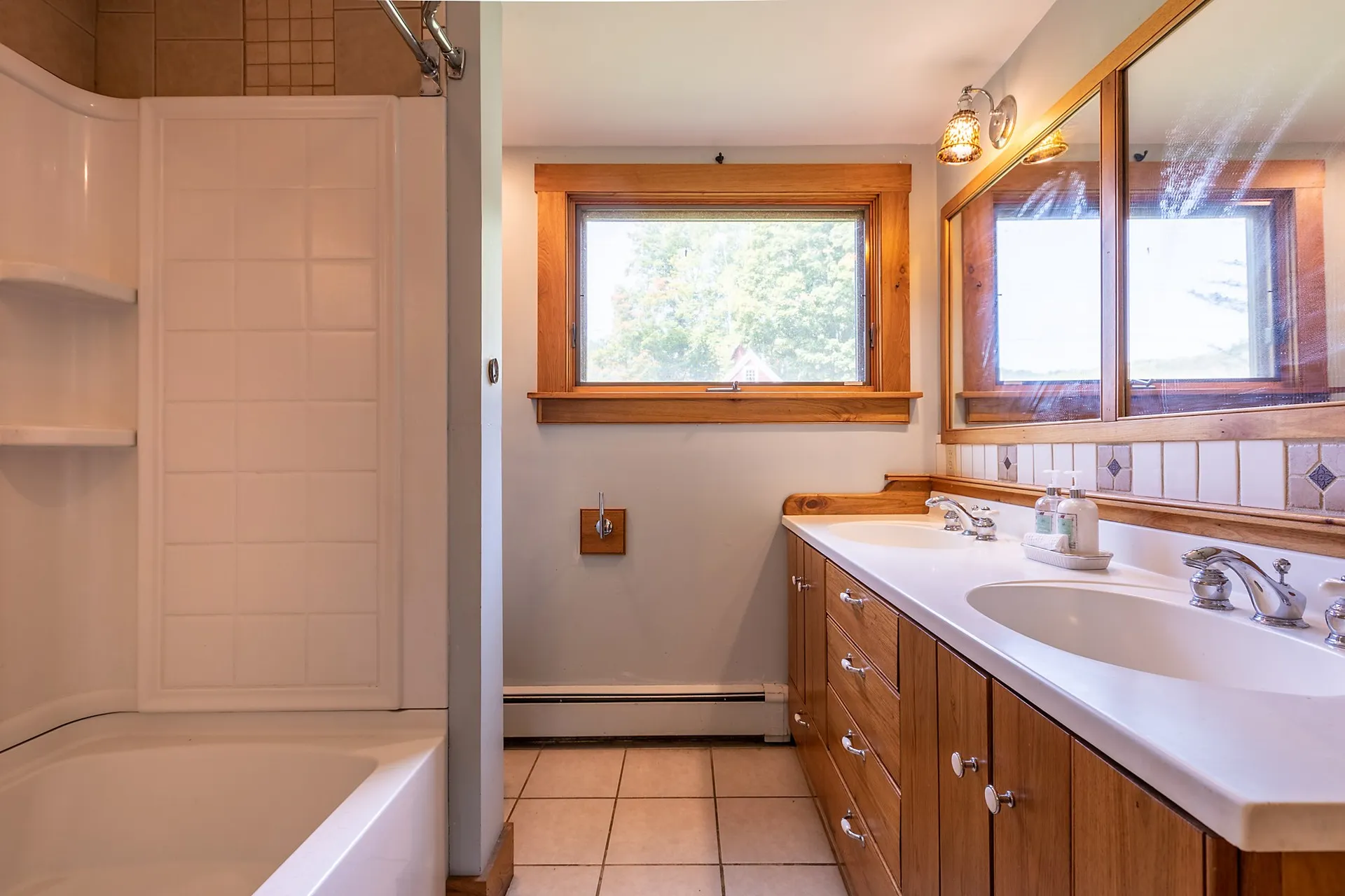 5274 West Woodstock Road Woodstock VT 05091