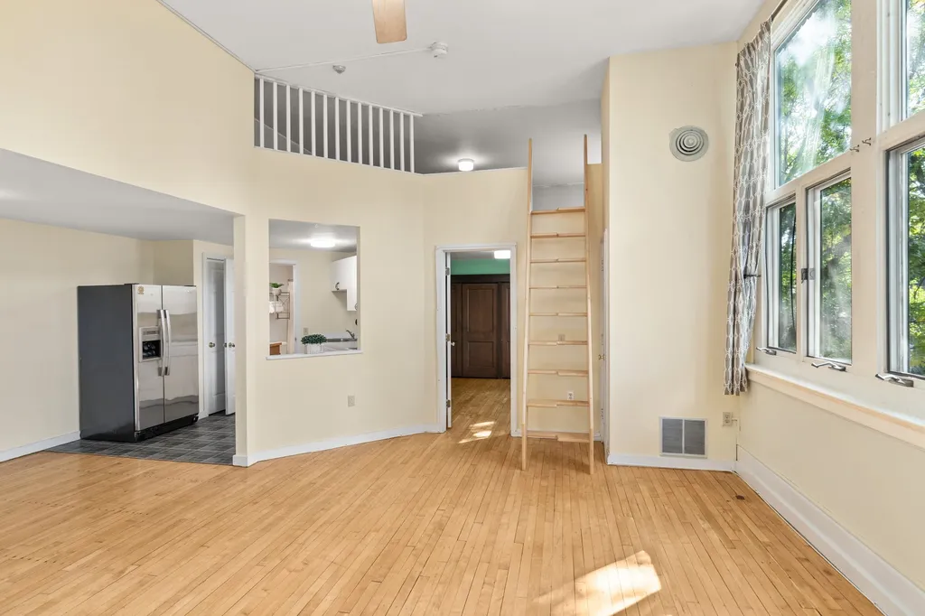 67 Union Street Winooski VT 05404